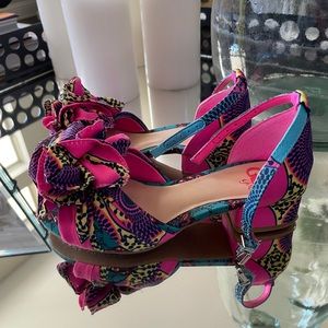 Girls size 11 1/2 GB sandal.